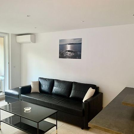 Grand Studio Standing Avec Terrasse Et Parking Sainte-Maxime Extérieur photo